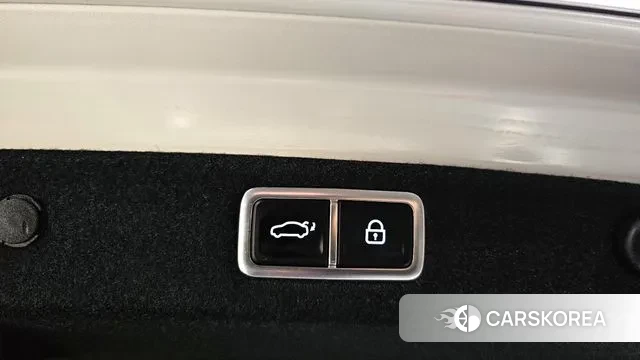 Hyundai Grandeur (GN7) id 3394345 из Кореи 7