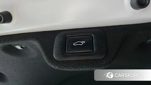 Toyota Crown Crossover id 4539901 из Кореи 7