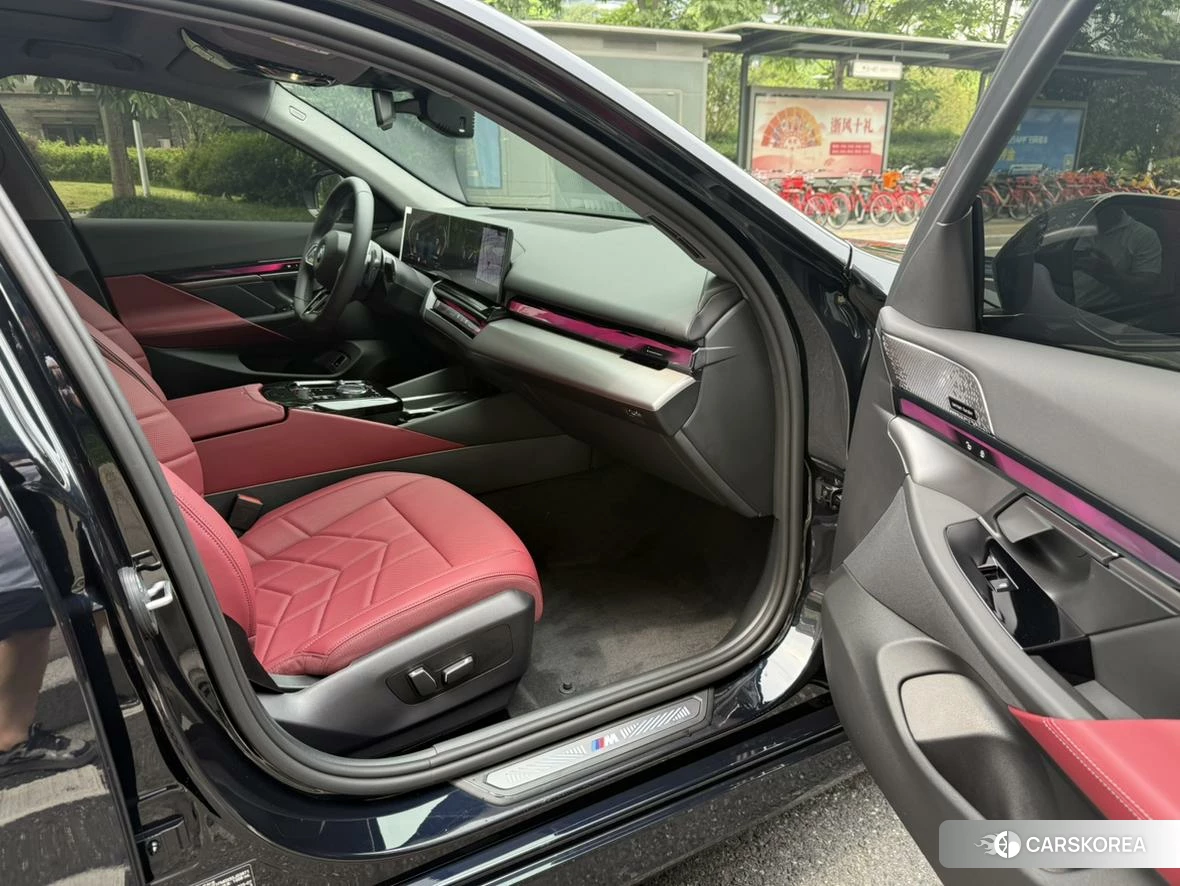 BMW 5 series id 4473645 из Китая 7