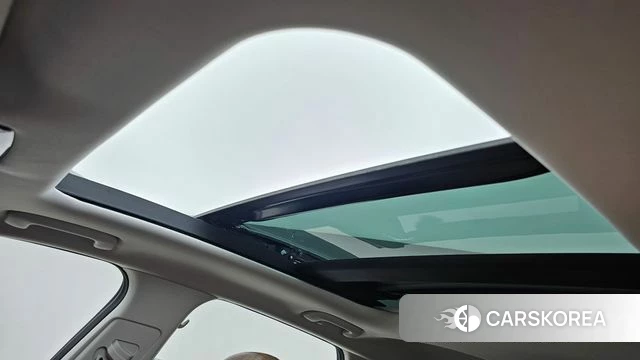 Hyundai Grandeur Hybrid (GN7) id 4517030 из Кореи 7