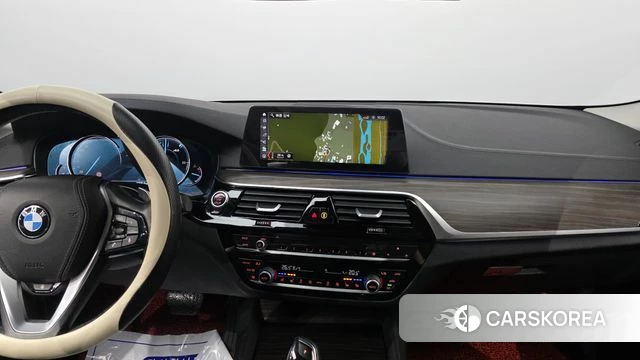 BMW 5 Series (G30) id 3966321 из Кореи 7