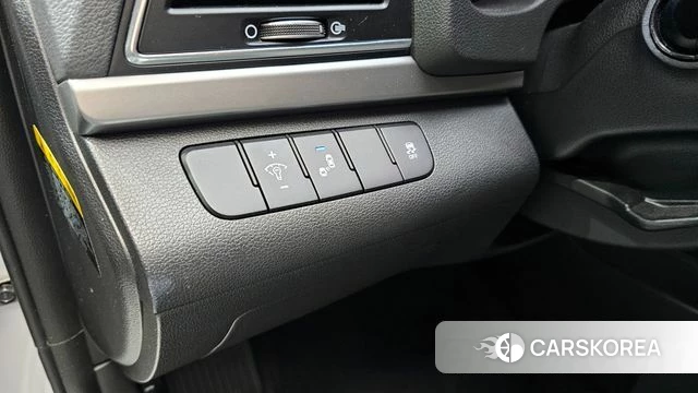 Hyundai Avante AD id 4417425 из Кореи 7