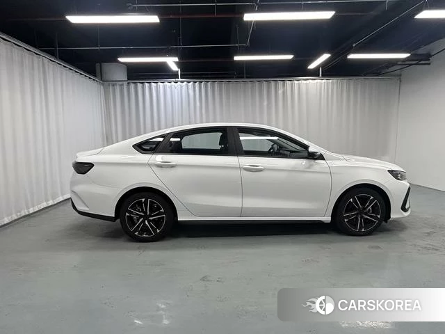 Geely Automobile Binrui id 3926913 из Китая 7