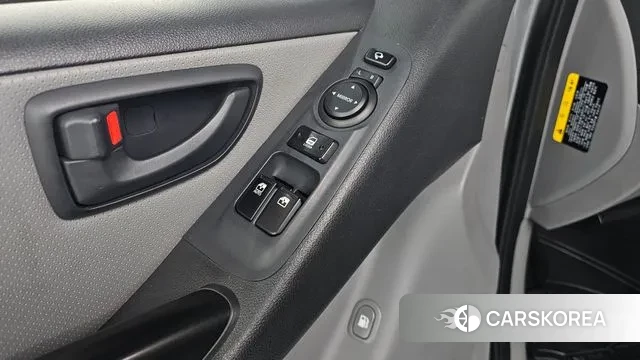 Hyundai The New Grand Starex id 3429360 из Кореи 7