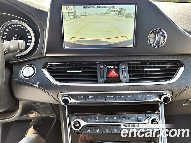 Hyundai Grandeur IG id 2667972 из Кореи 7