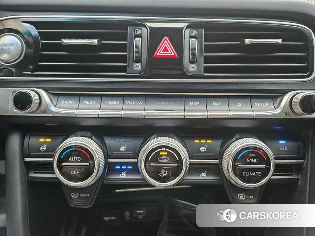 Genesis G70 id 4703500 из Кореи 7