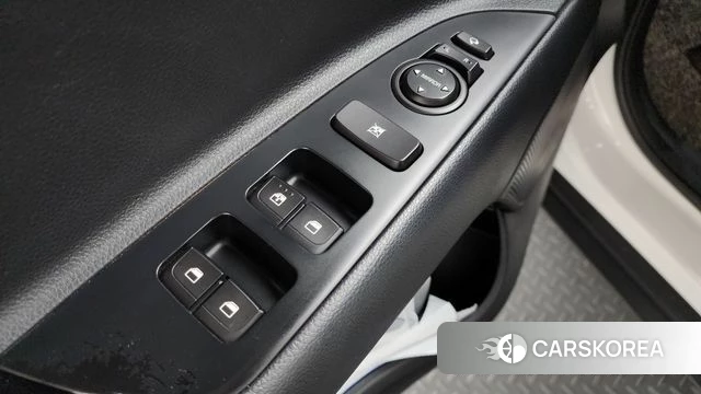 Kia Stonic id 4596116 из Кореи 7