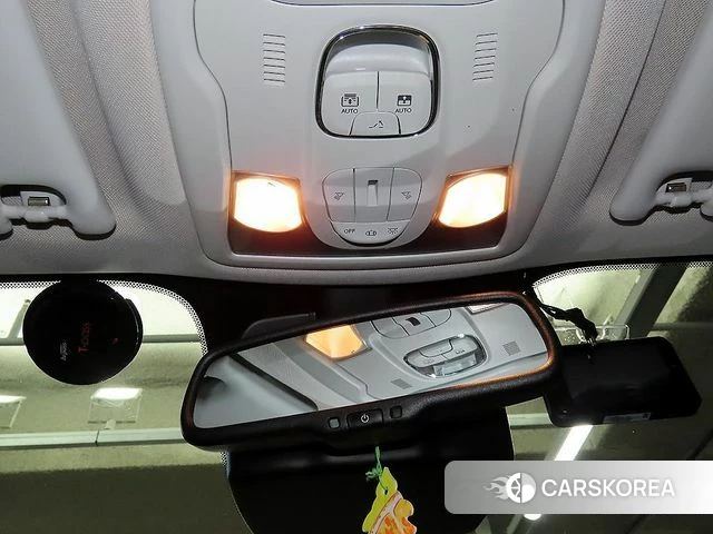 Jeep Renegade id 4459401 из Кореи 7