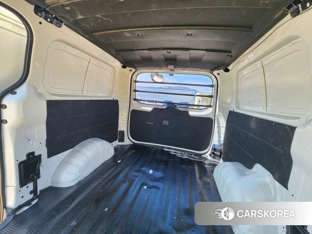 Hyundai The New Grand Starex id 3821004 из Кореи 7