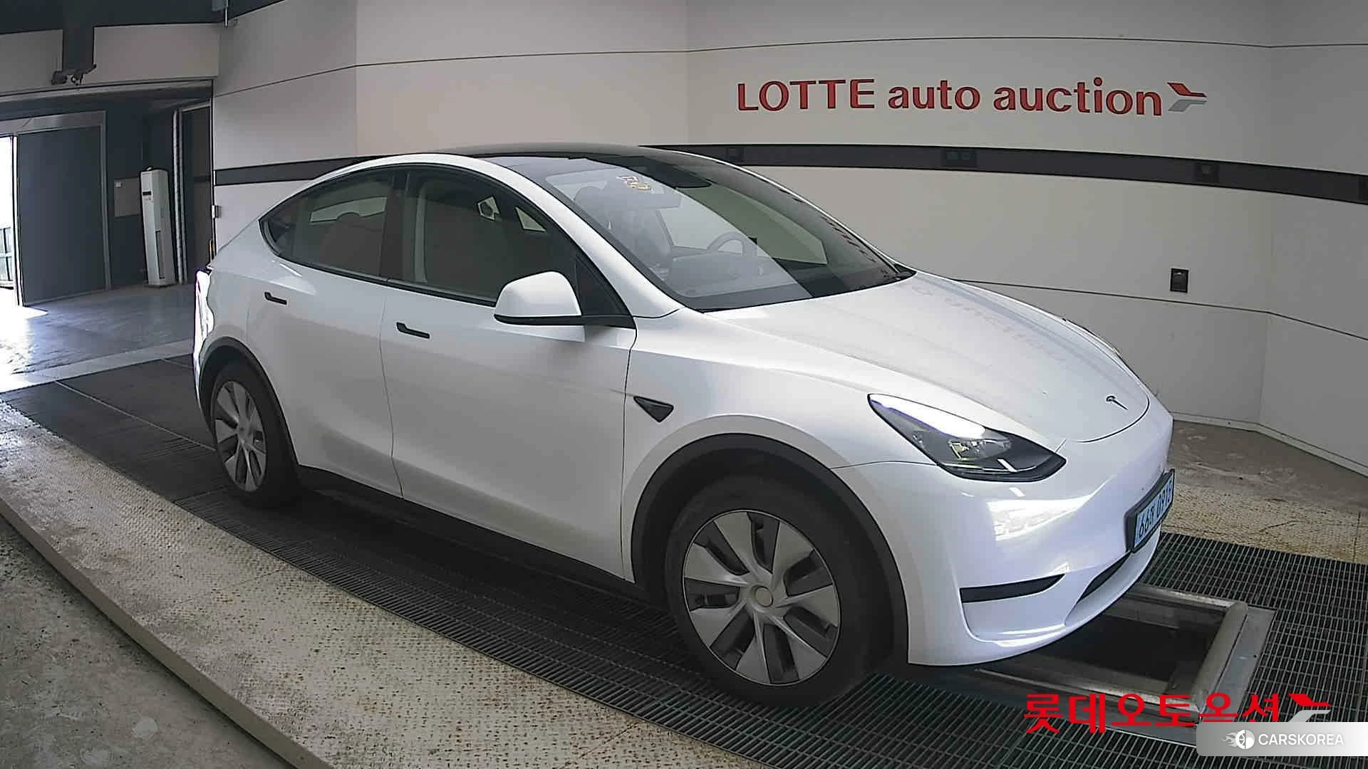 Tesla Model Y RWD id 4909362 из Кореи 7