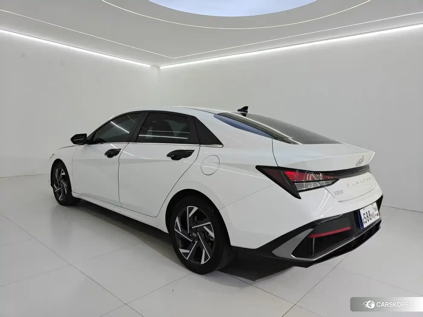 Hyundai Elantra id 4655014 из Китая 7