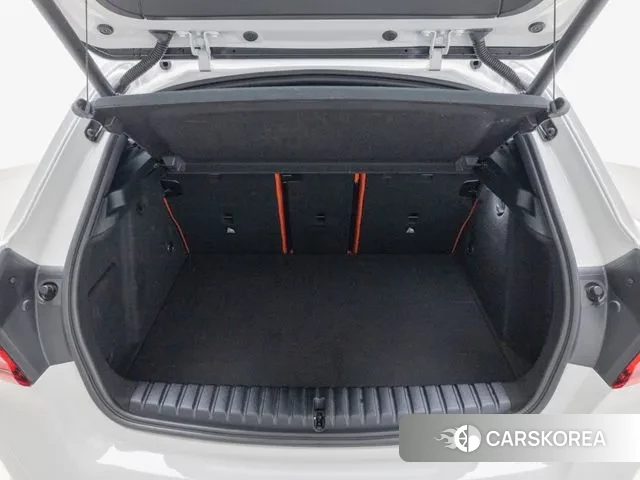 BMW 1 Series (F40) id 3032775 из Кореи 7