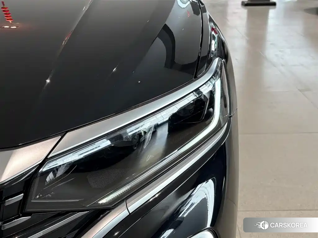Volkswagen Passat id 4583692 из Китая 7