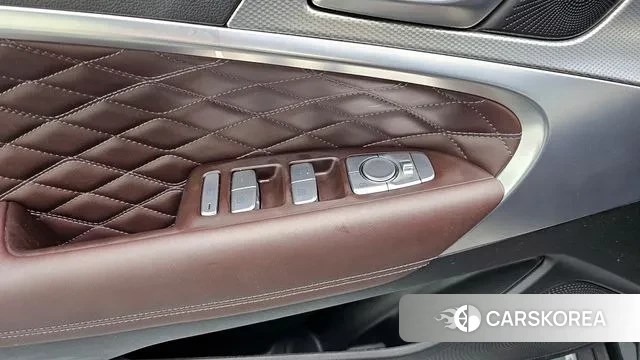 Genesis The New G70 id 2965051 из Кореи 7