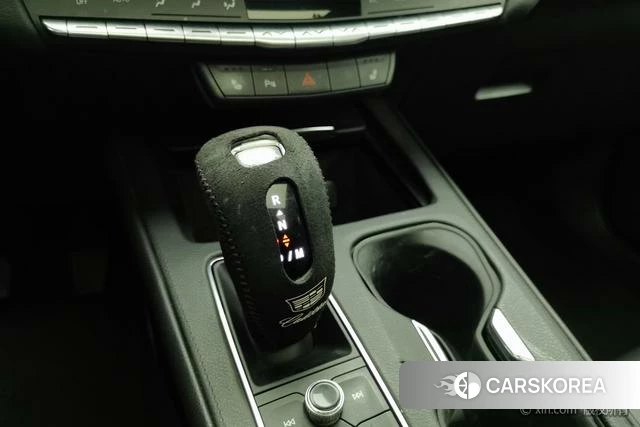 Cadillac XT4 id 4211479 из Китая 7