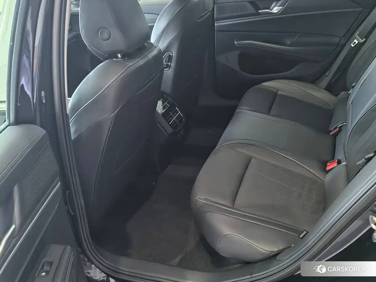 Volkswagen Passat id 4600671 из Китая 7