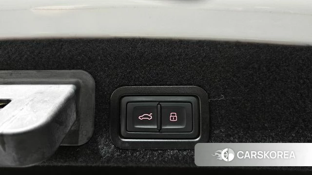 Audi New A6 id 4339532 из Кореи 7