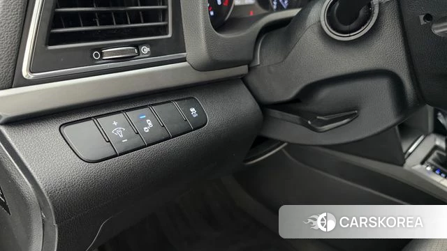 Hyundai Avante AD id 4390615 из Кореи 7