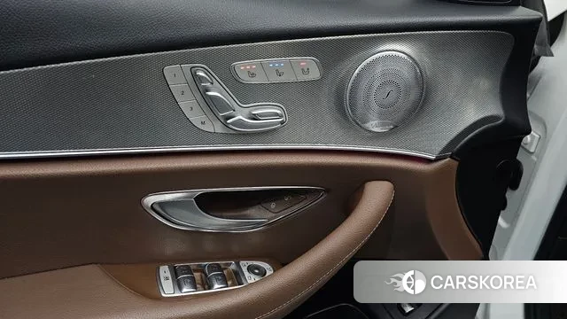 Mercedes-Benz E-Class W213 id 3656636 из Кореи 7