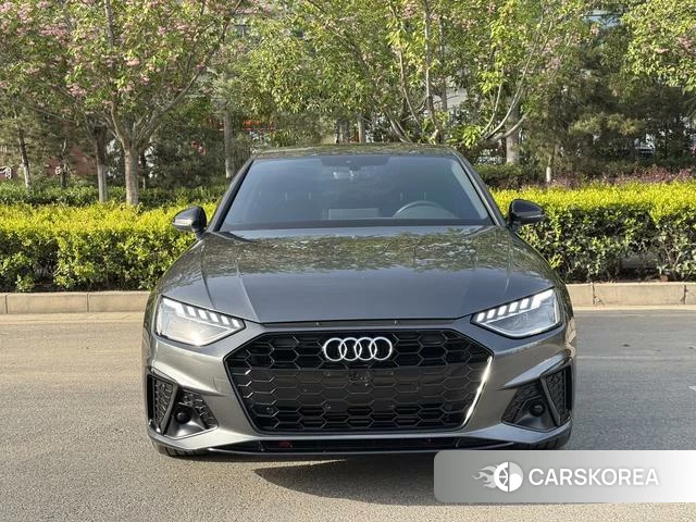 Audi A4L id 4260814 из Китая 7