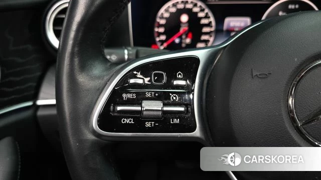 Mercedes-Benz E-Class W213 id 4310607 из Кореи 7