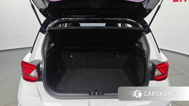 Hyundai Venue id 4482698 из Кореи 7