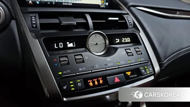 Lexus NX300h id 3024506 из Кореи 7