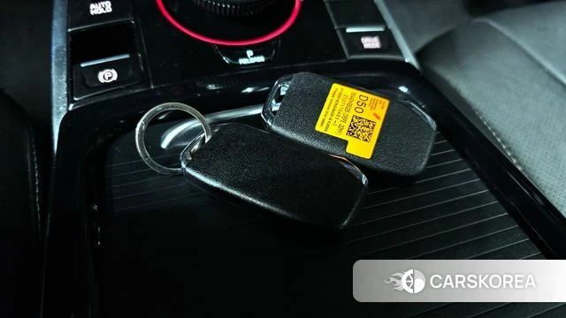 Kia Niro EV id 3892721 из Кореи 7