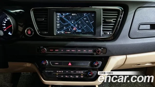 Kia The New Carnival id 2892035 из Кореи 7