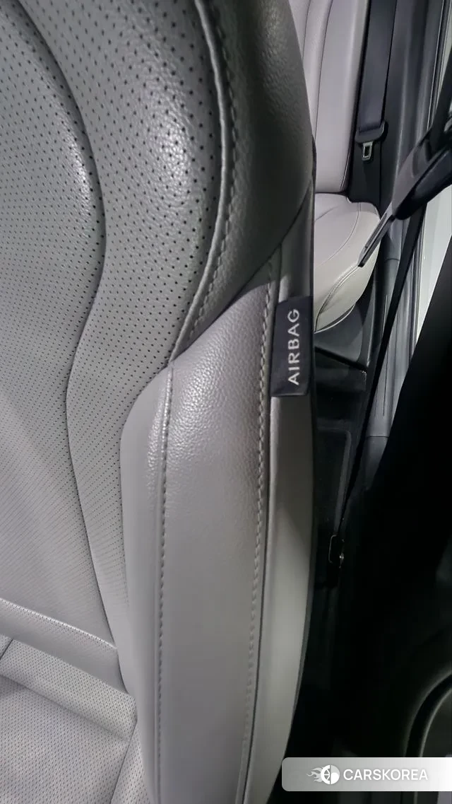 Hyundai Avante (CN7) id 3694935 из Кореи 7