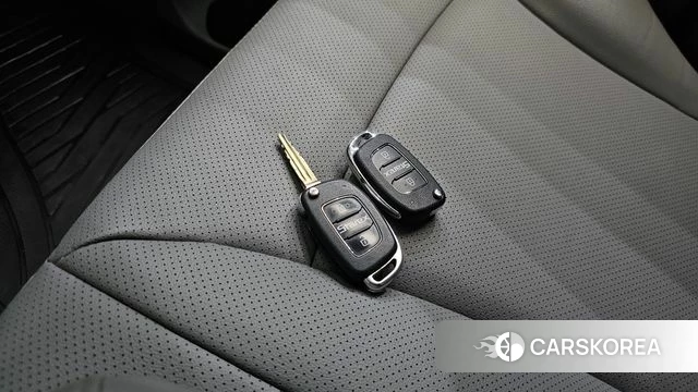 Hyundai The New Grand Starex id 4727097 из Кореи 7