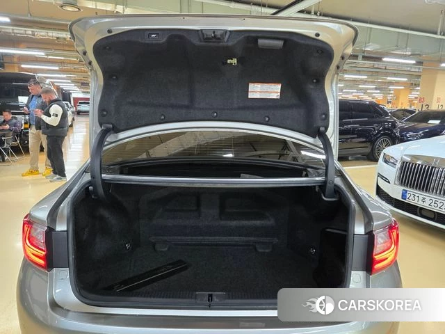 Lexus New ES300h id 3814384 из Кореи 7