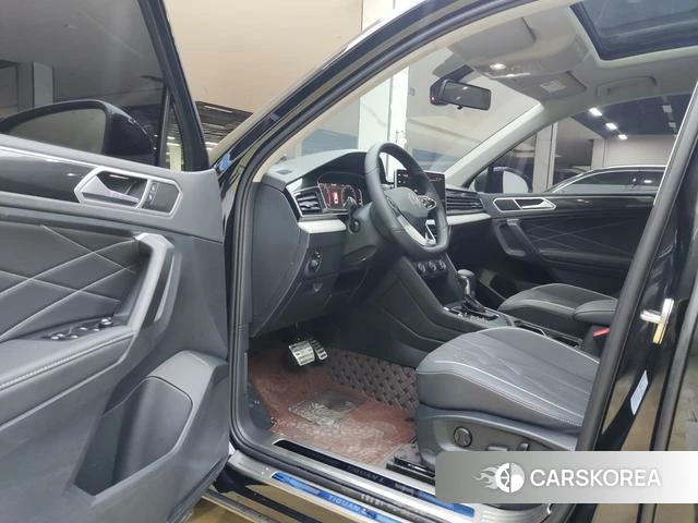 Volkswagen Tiguan L id 4263098 из Китая 7