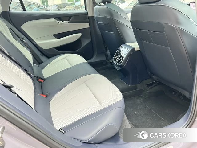 Volkswagen Passat id 3920870 из Китая 7