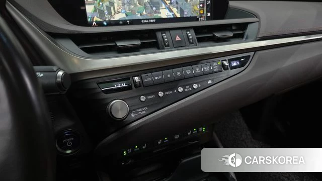 Lexus ES300h 7th generation id 4750330 из Кореи 7