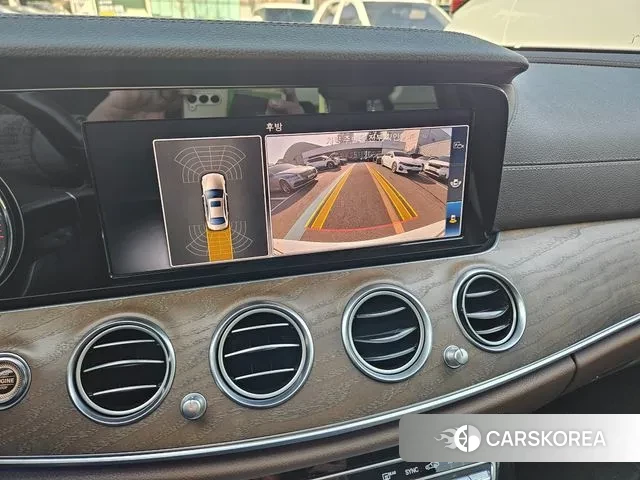 Mercedes-Benz E-Class W213 id 3709544 из Кореи 7