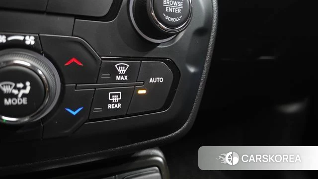 Jeep Renegade id 4434088 из Кореи 7