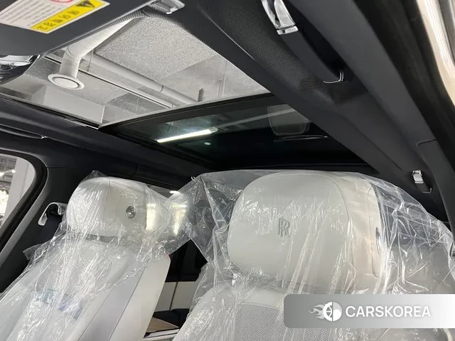 Rolls-Royce Cullinan id 3412824 из Кореи 7