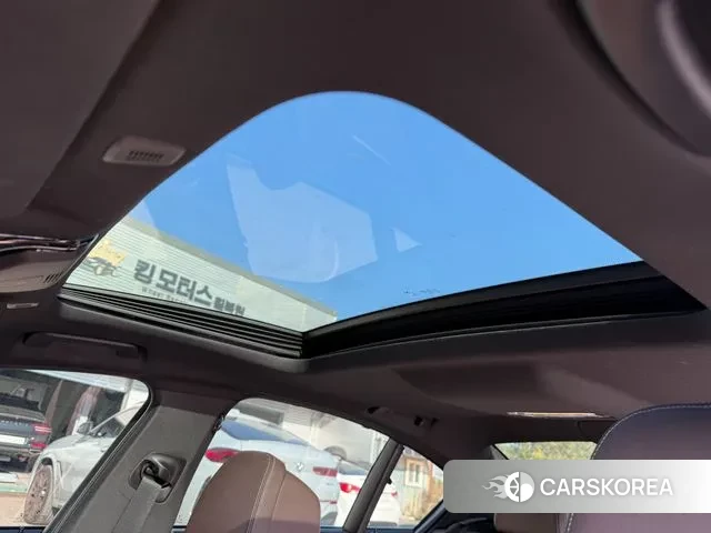 BMW 5 Series (G30) id 3348232 из Кореи 7