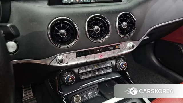 Kia Stinger id 3060328 из Кореи 7