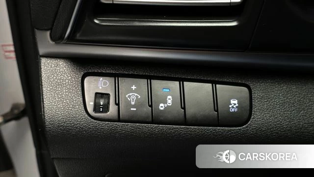 Hyundai The New Avante AD id 3905402 из Кореи 7