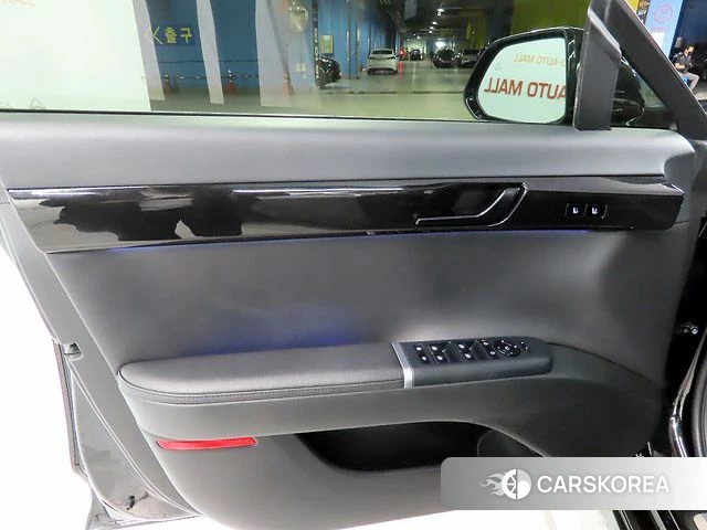 Hyundai Grandeur (GN7) id 4382094 из Кореи 7