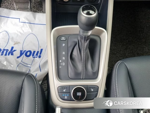 Hyundai Venue id 4355853 из Кореи 7