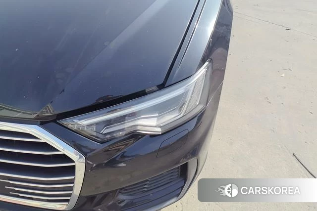 Audi A6L id 4241972 из Китая 7