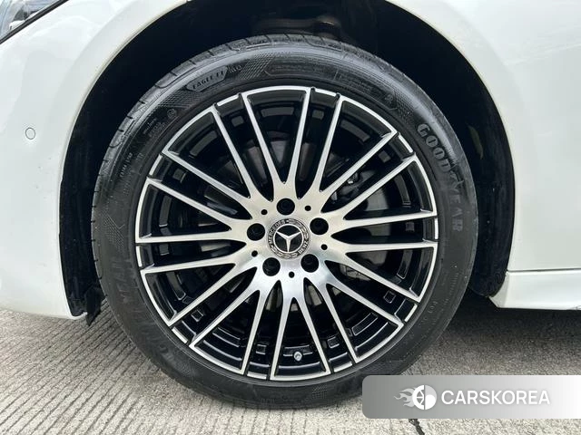 Mercedes-Benz Class C id 4335358 из Китая 7