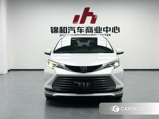 Toyota Saina id 4261095 из Китая 7