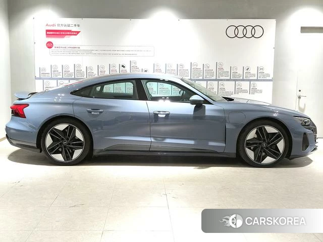 Audi e-tron GT id 4259272 из Китая 7