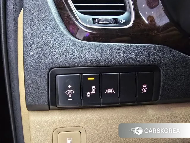 Kia The New Carnival id 3469713 из Кореи 7