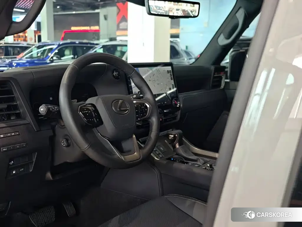 Lexus GX id 4679693 из Китая 7