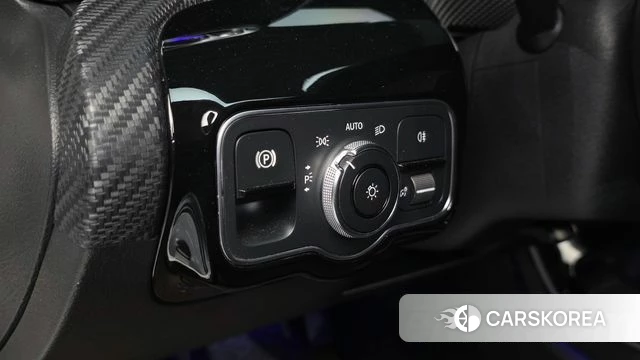 Mercedes-Benz A-Class W177 id 4384206 из Кореи 7